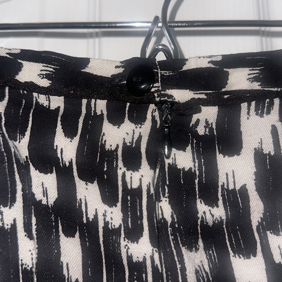 Linea Domani skirt - Picture 3 of 4